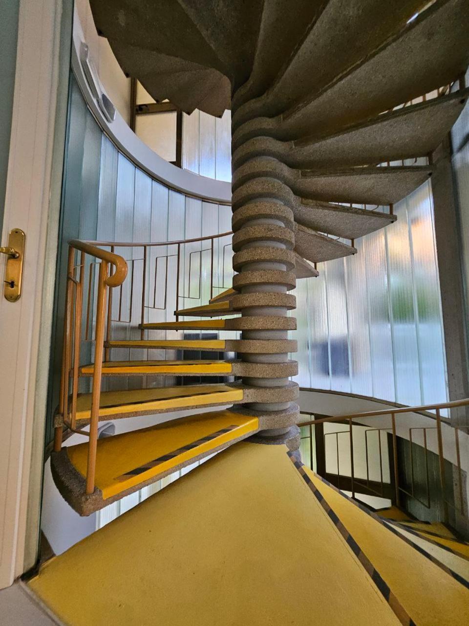 Albergo Nyers Perugia Bagian luar foto