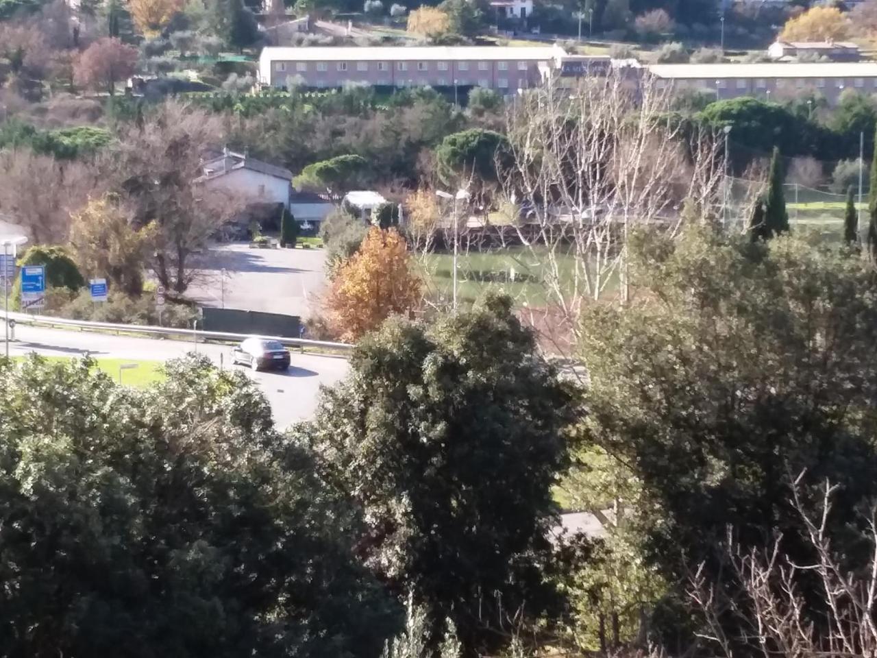 Albergo Nyers Perugia Bagian luar foto