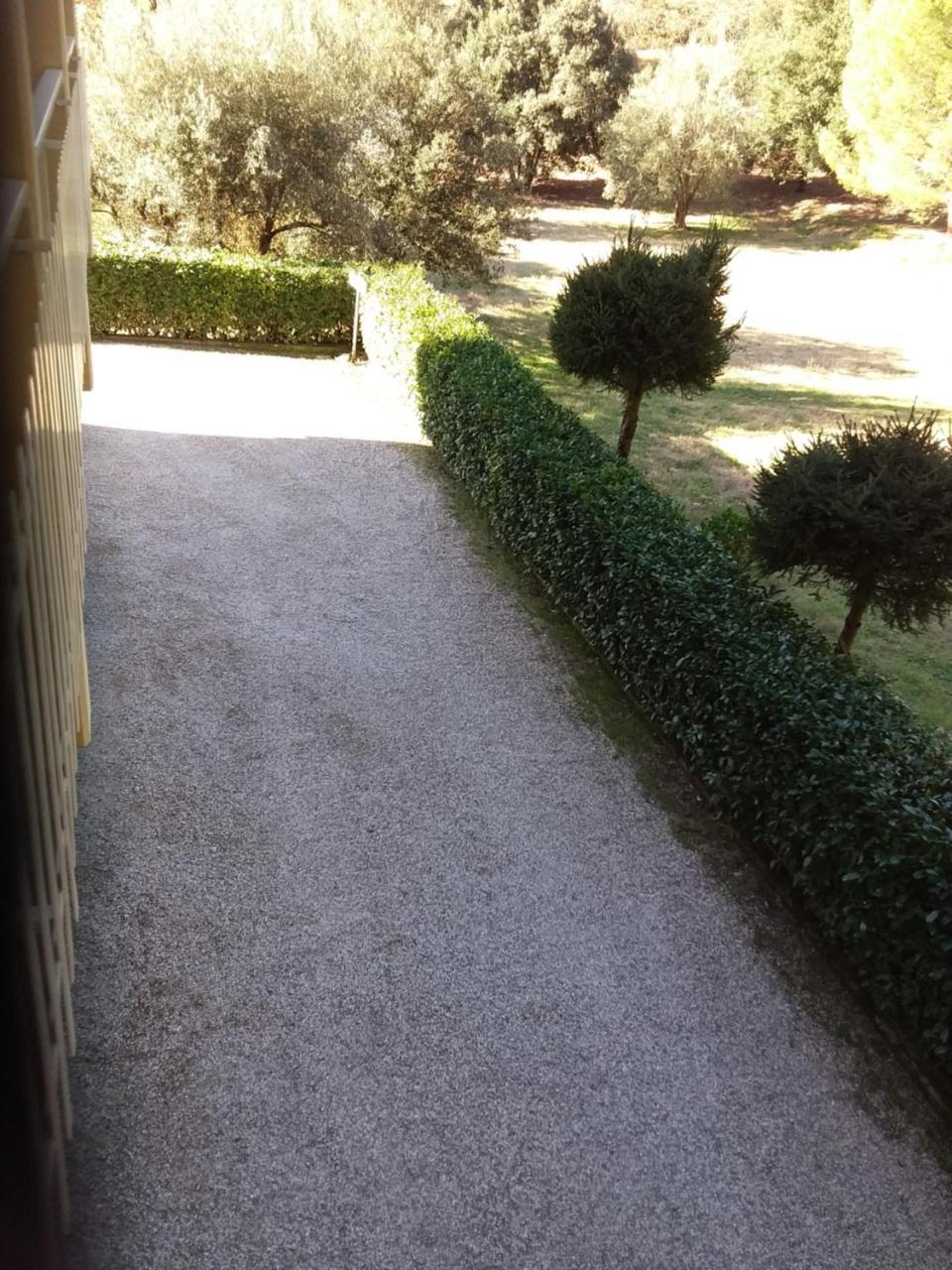 Albergo Nyers Perugia Bagian luar foto